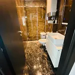 Nord Desilva Appartement *