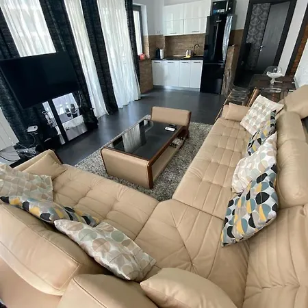 Nord Desilva Apartment